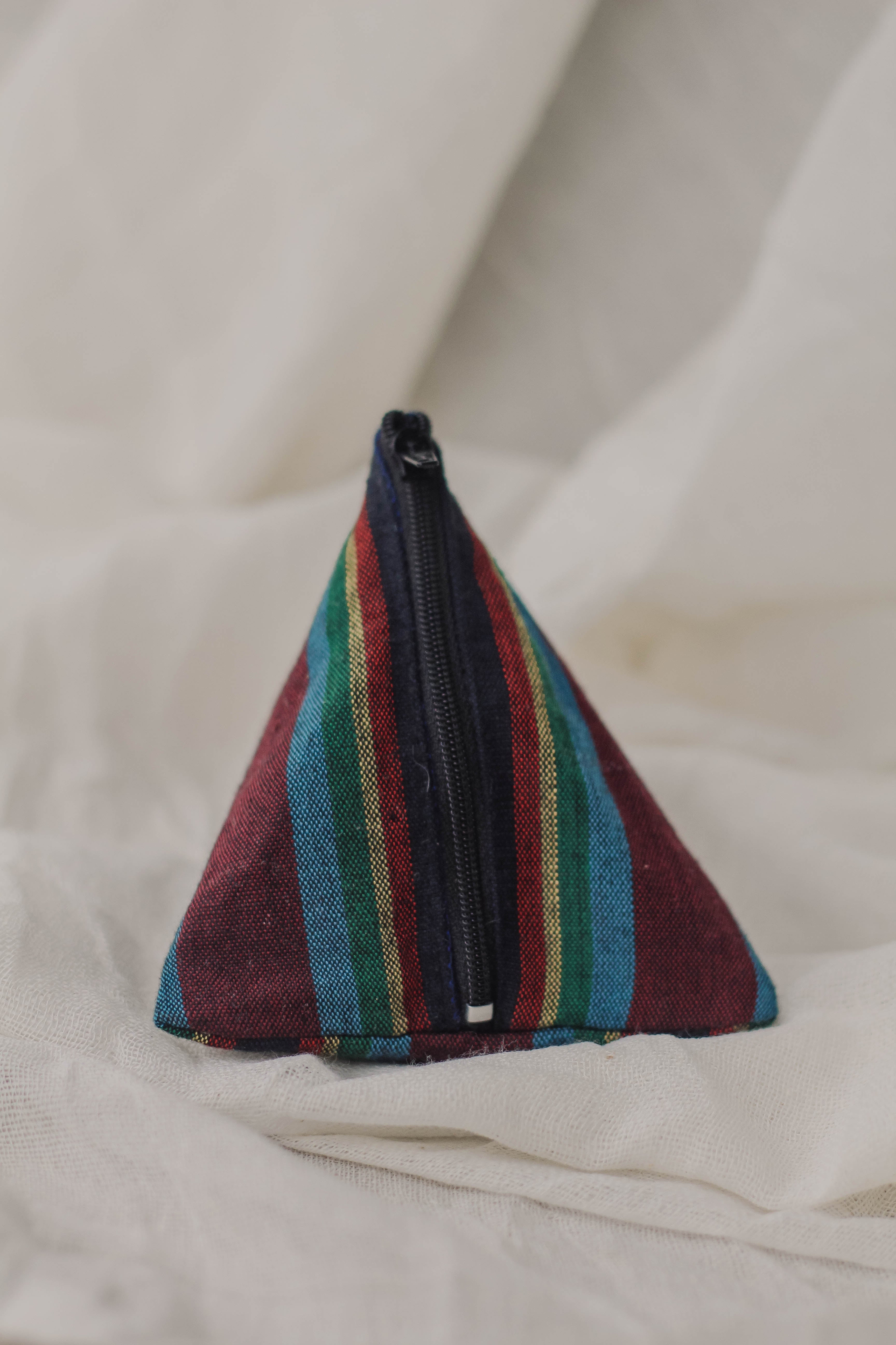 FREE GIFT | Triangle Coin Purse
