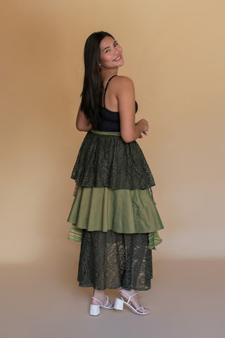 Lace Loro Hagdan