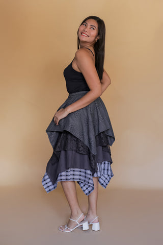 Panyo Loro Lace