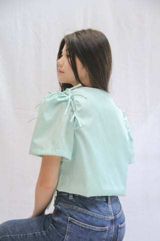Paruparo Blouse